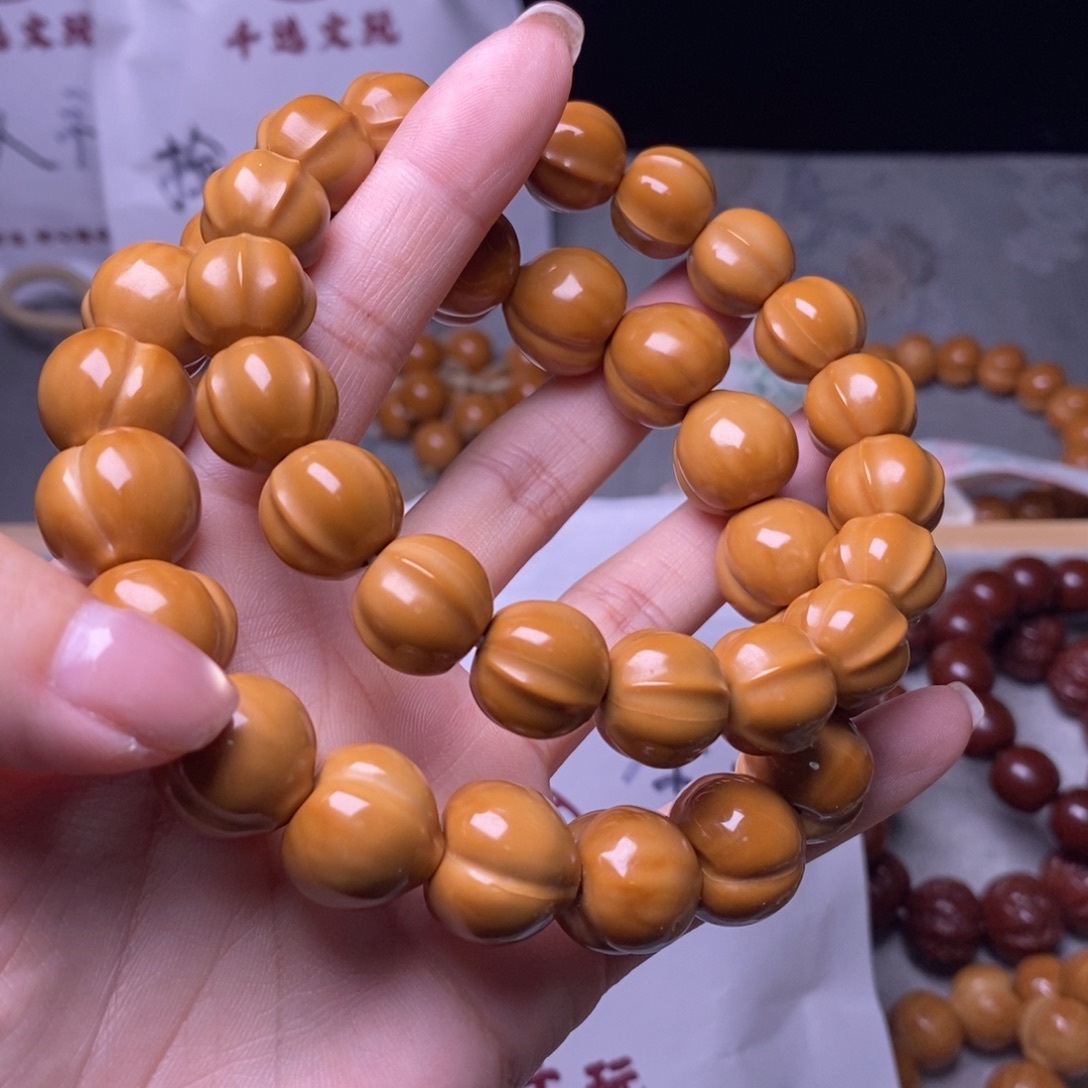 手串猴头核桃屁桃鲨鱼