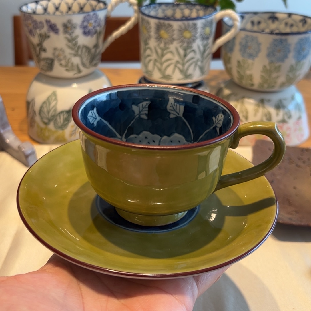 咖啡杯和茶杯也要搭配一些