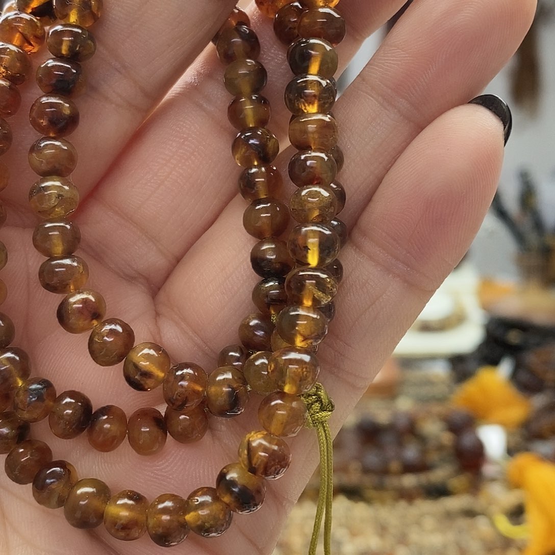 琥珀未镶嵌裸石琥珀6