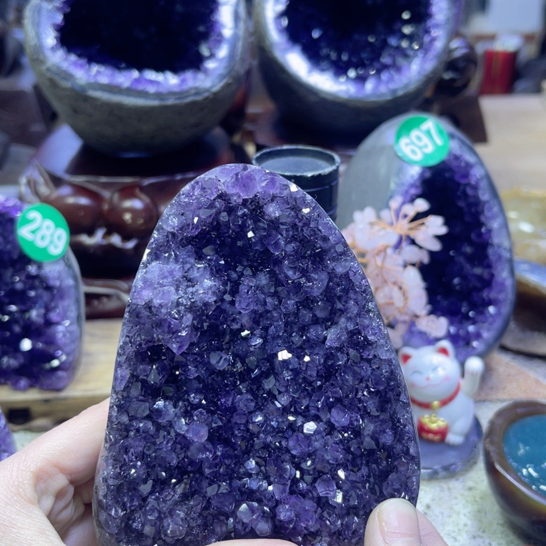 紫晶摆件未镶嵌紫水晶
