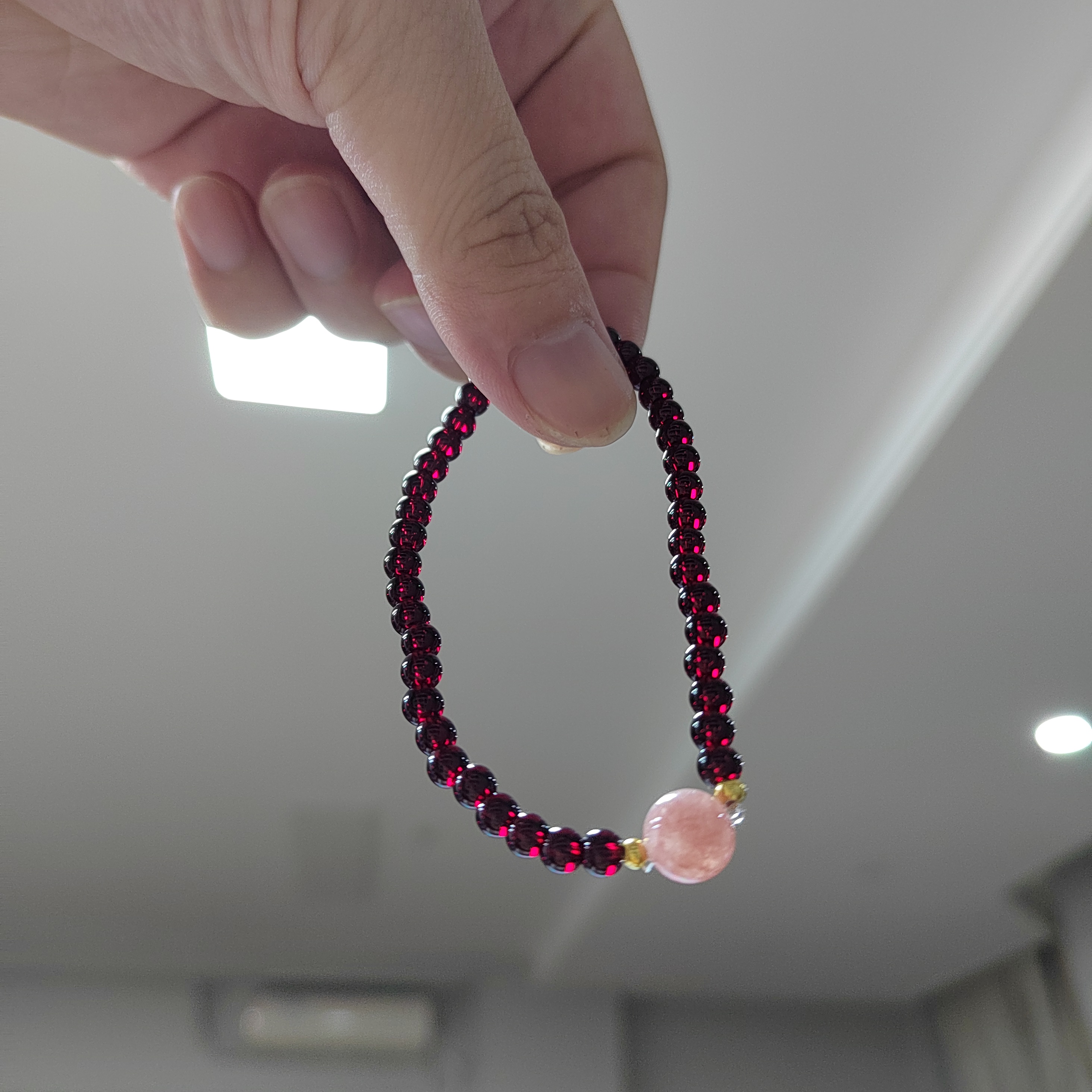 石榴石酒红单圈红珠夹粉款手串H347（无礼盒）