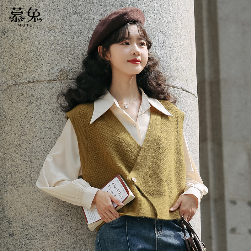 慕兔叠穿v领马甲衬衫女2024秋季新款外搭背心长袖上衣