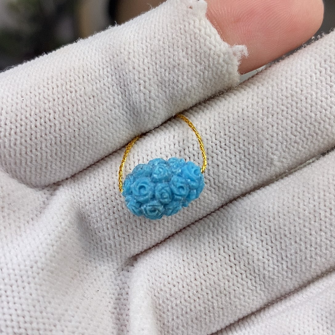 绿松石未镶嵌珠宝奇石