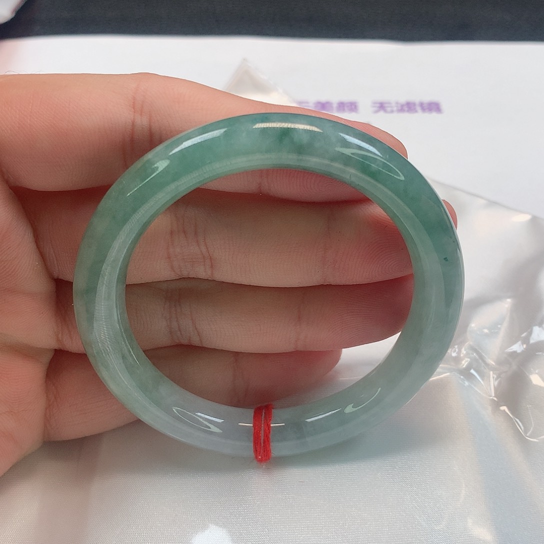 翡翠手镯（圆镯）未镶嵌316号