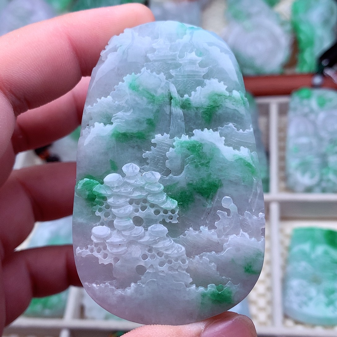 翡翠未镶嵌吊坠(不含链)