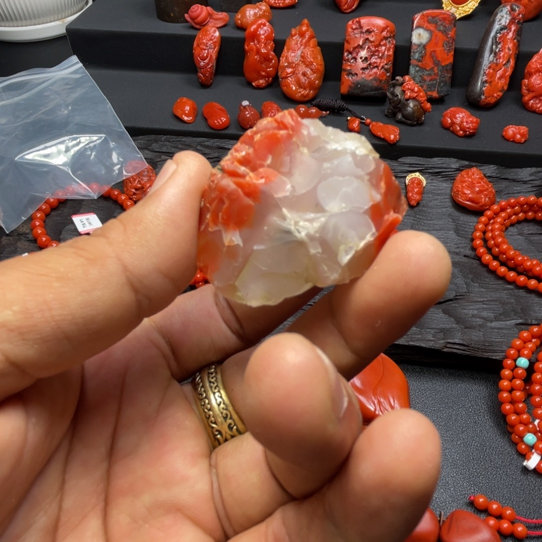 Y***o南红玛瑙未镶嵌珠宝奇石干掌料原石