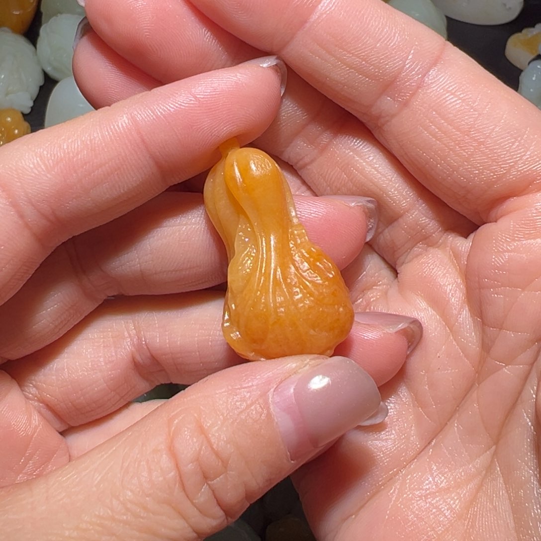 颈饰未镶嵌和田玉用****4