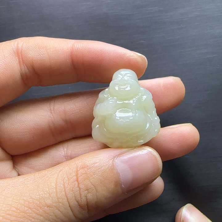 享***庸和田玉未镶嵌挂件