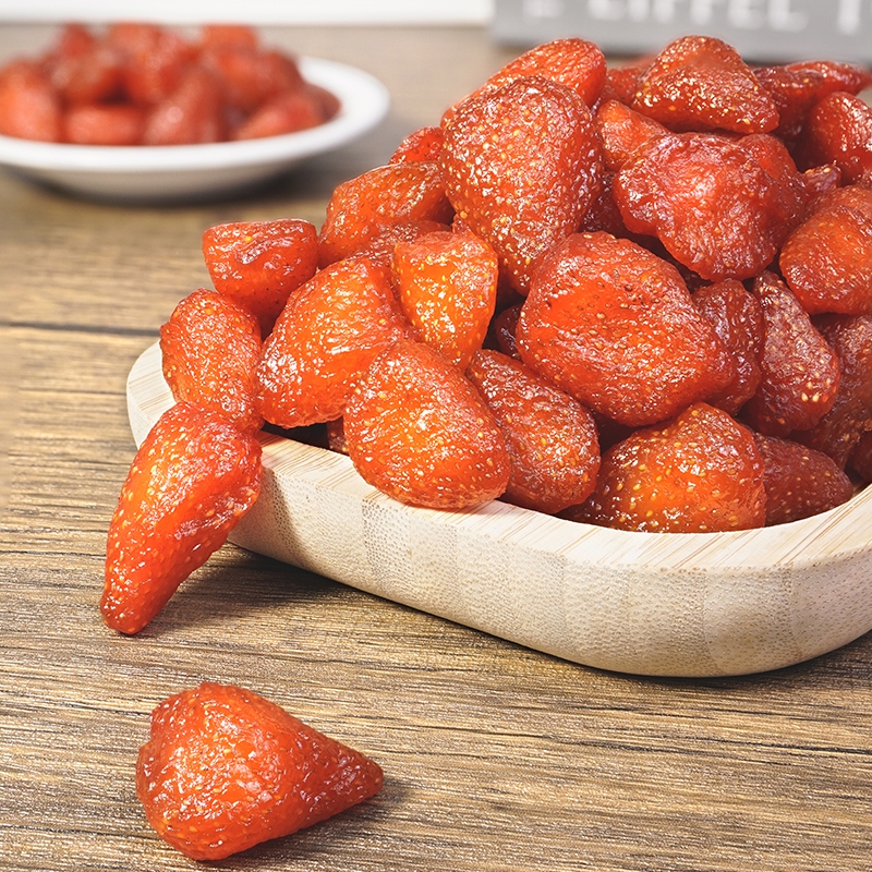 草莓水果干酸甜味蜜饯果脯年货办公室网红解馋休闲零食袋装
