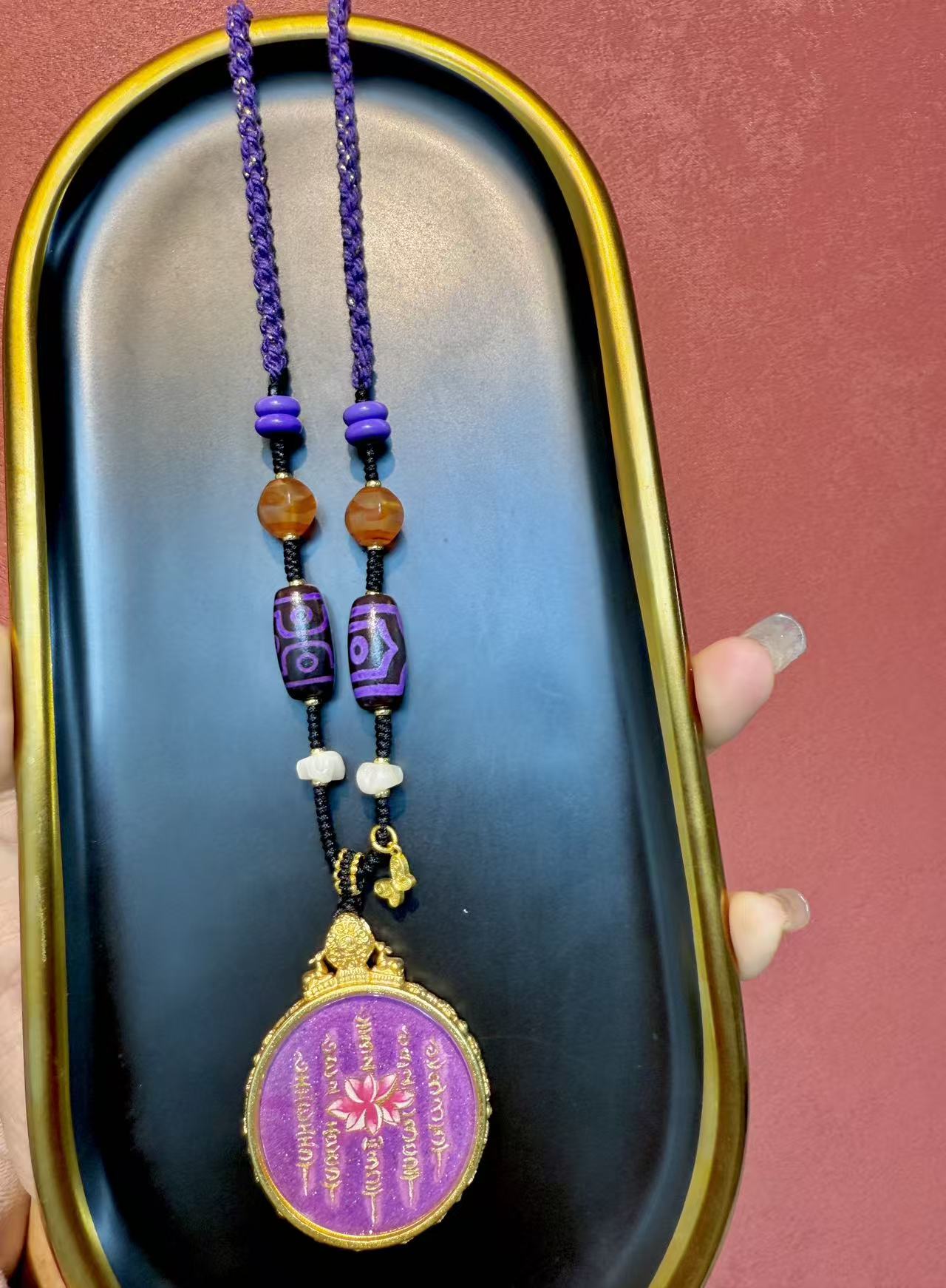 【灰姑娘原创】粗矿砂九紫离火莲花五条经文唐卡圆牌项链M3545