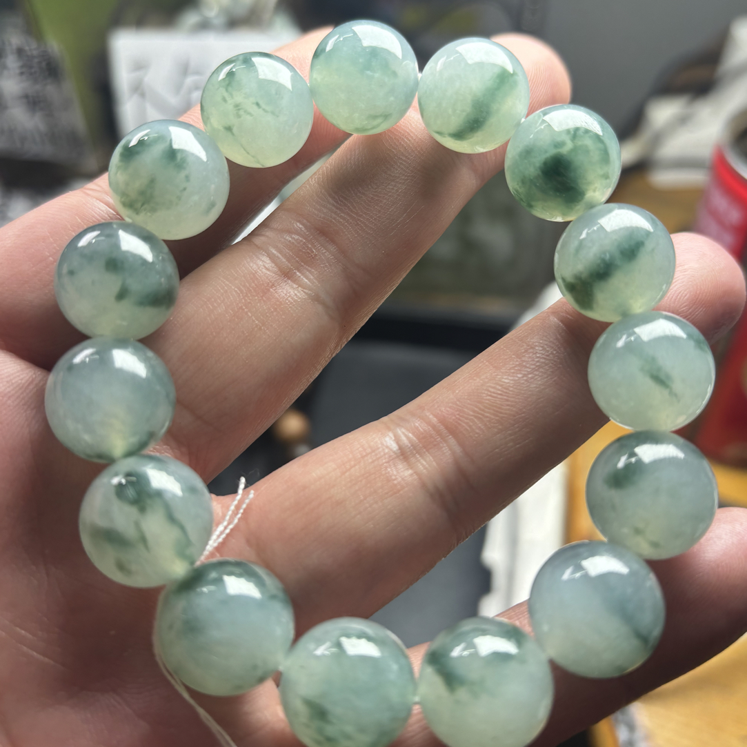 缅甸天然翡翠a货 糯冰飘花卡14.6*15颗