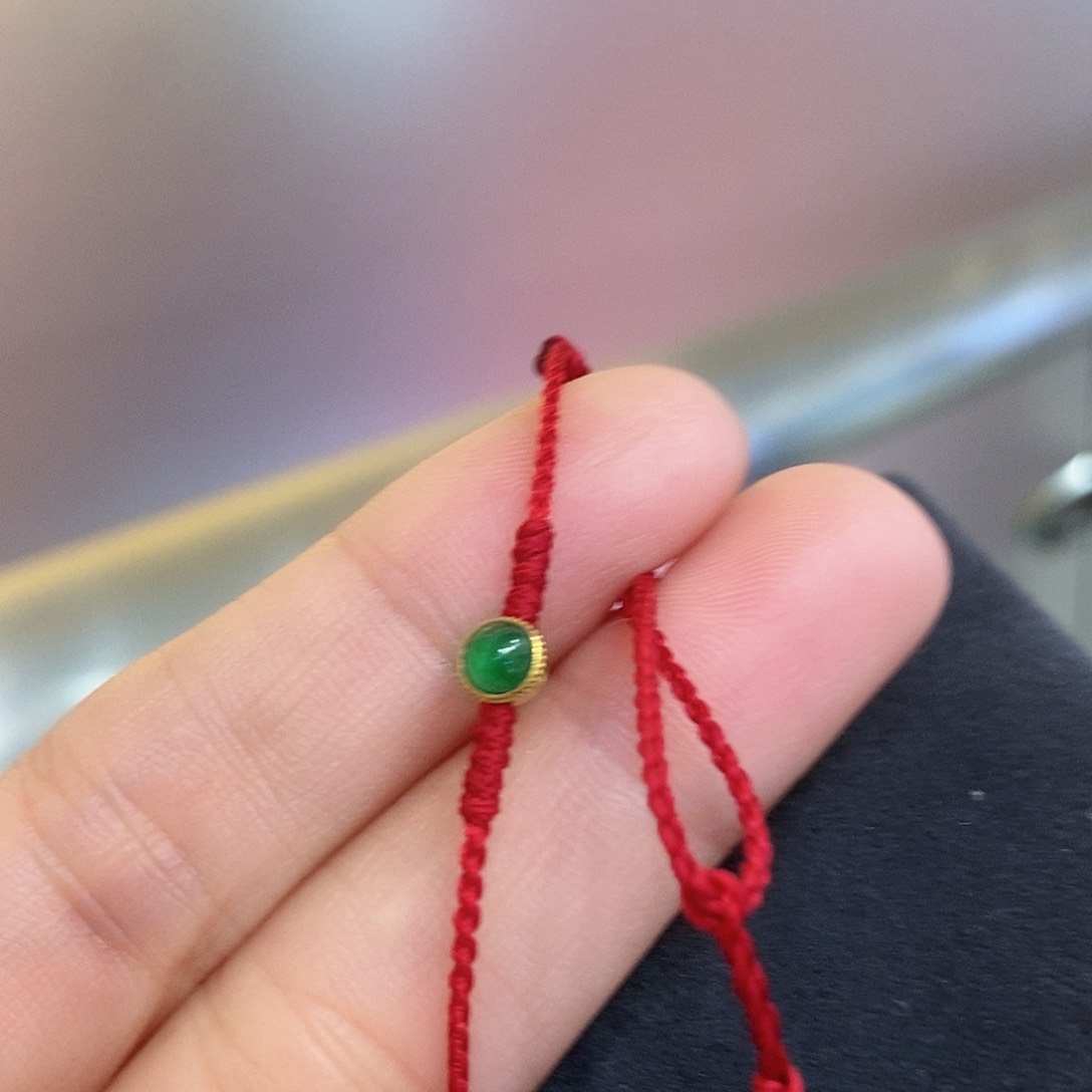 翡翠手链18K金镶嵌翡翠红绳泡泡18k