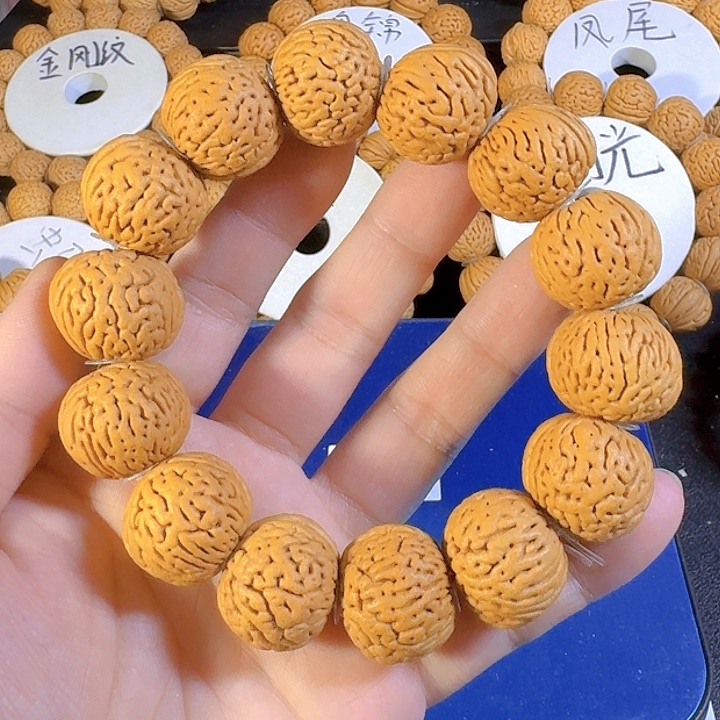 于***爹桃核吊坠白月光桃核