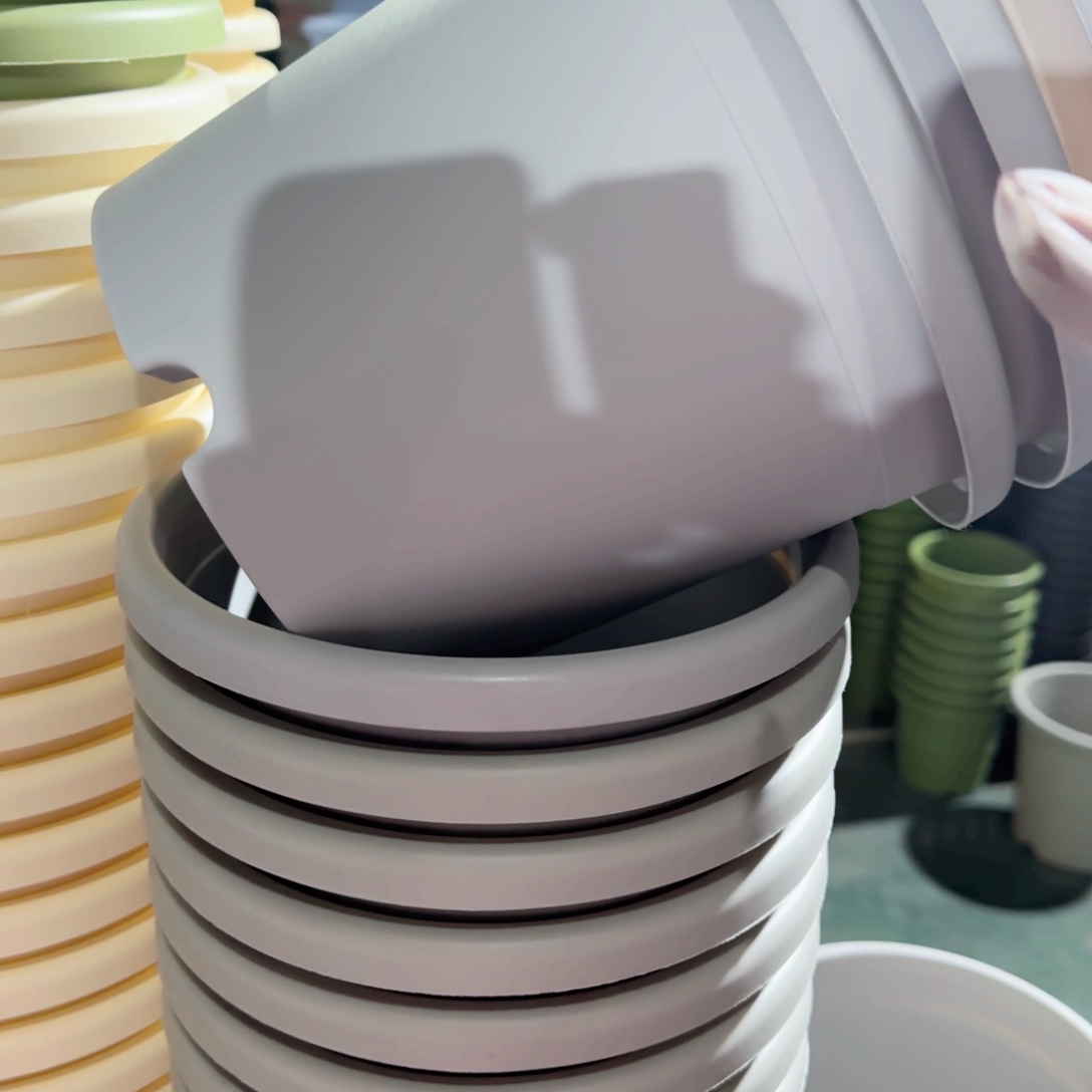 树脂四季盆3#无拖灰白微瑕10