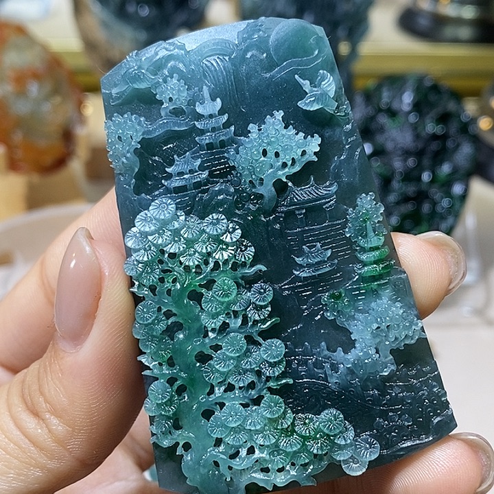 定制翡翠未镶嵌翡翠