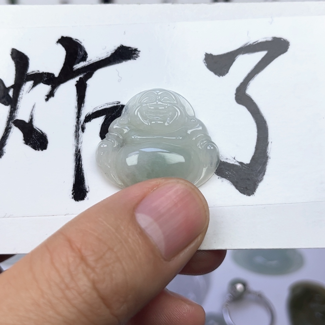 翡翠颈饰未镶嵌缅甸翡翠