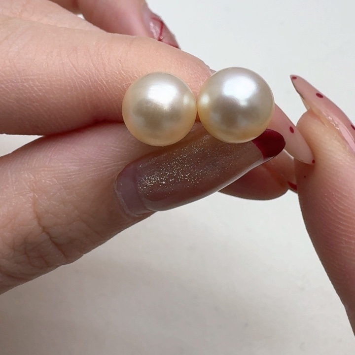 海水珍珠耳饰18K金镶嵌