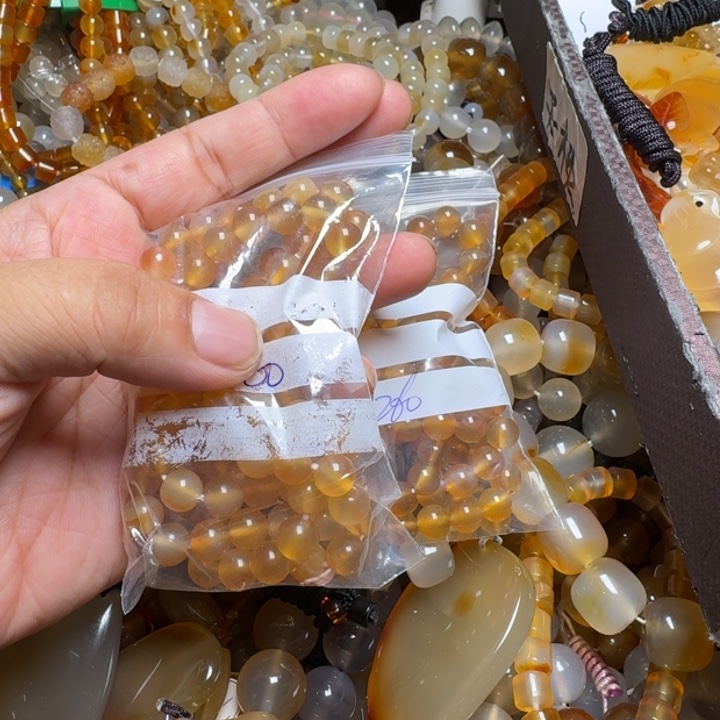 玛瑙/玉髓颈饰未镶嵌狂***肉647