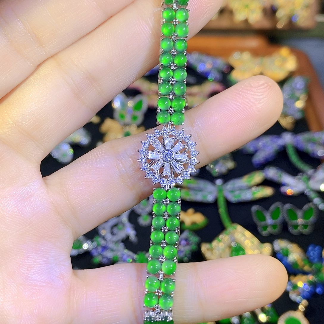 吊坠(不含链)银S925镶嵌翡翠