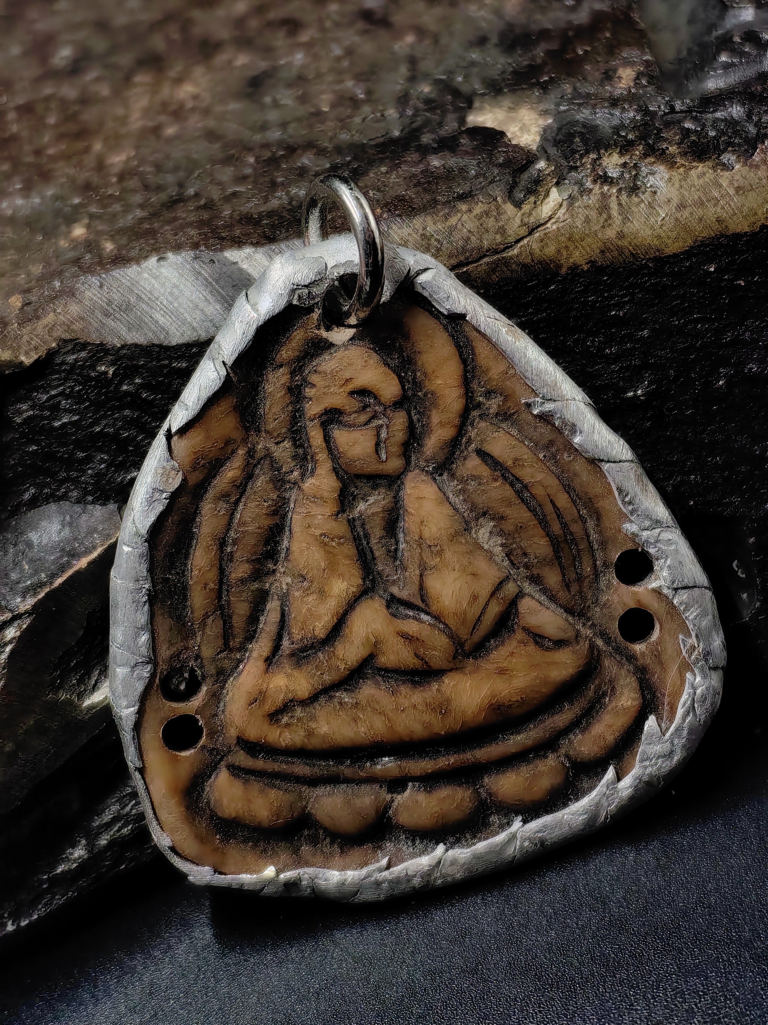 非金属珐琅吊坠 藏传佰哖实修tt莲师法衣片