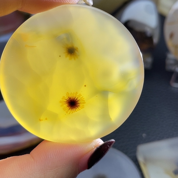 狼***子玛瑙/玉髓未镶嵌颈饰