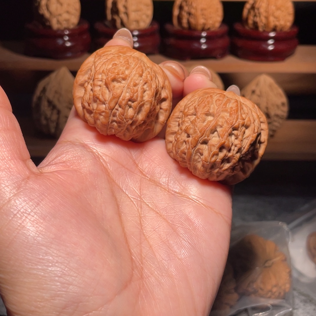 J***-全品血麒麟油蜡皮38