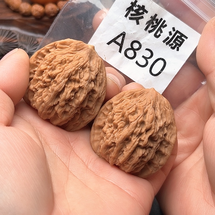 吊坠文玩核桃麦穗虎头41