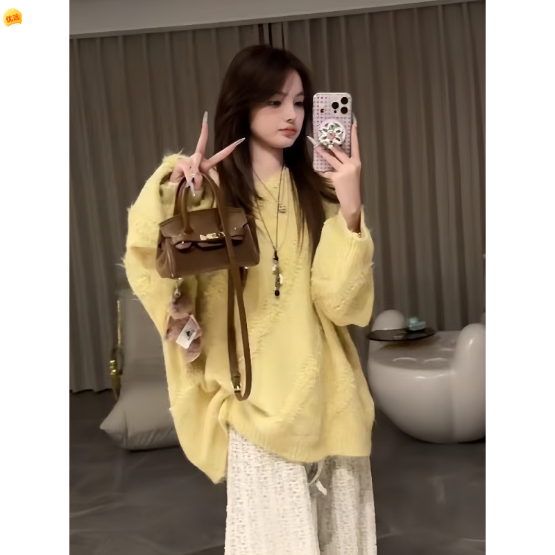 韩系设计感软软斜纹慵懒风显瘦百搭一字肩毛衣女秋冬厚针织衫上衣