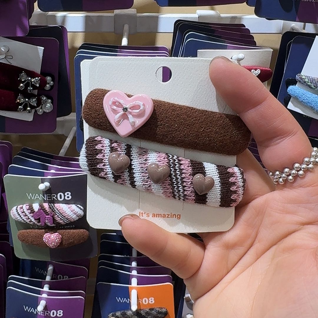 皮质铁合金粉色爱心