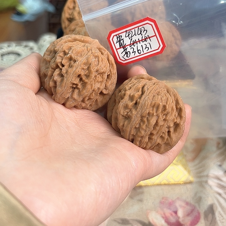 文玩核桃把件一代楼