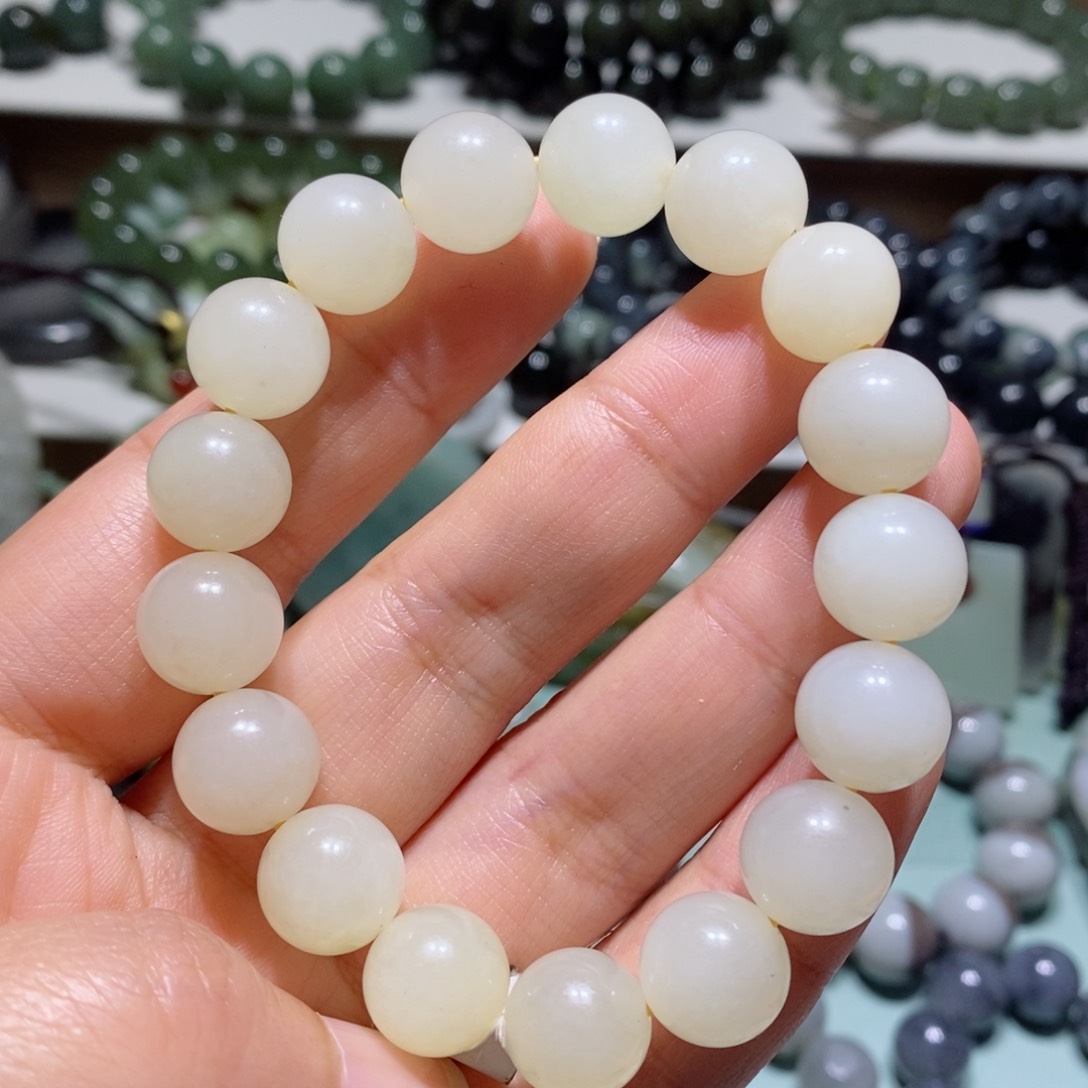 和田玉手链未镶嵌