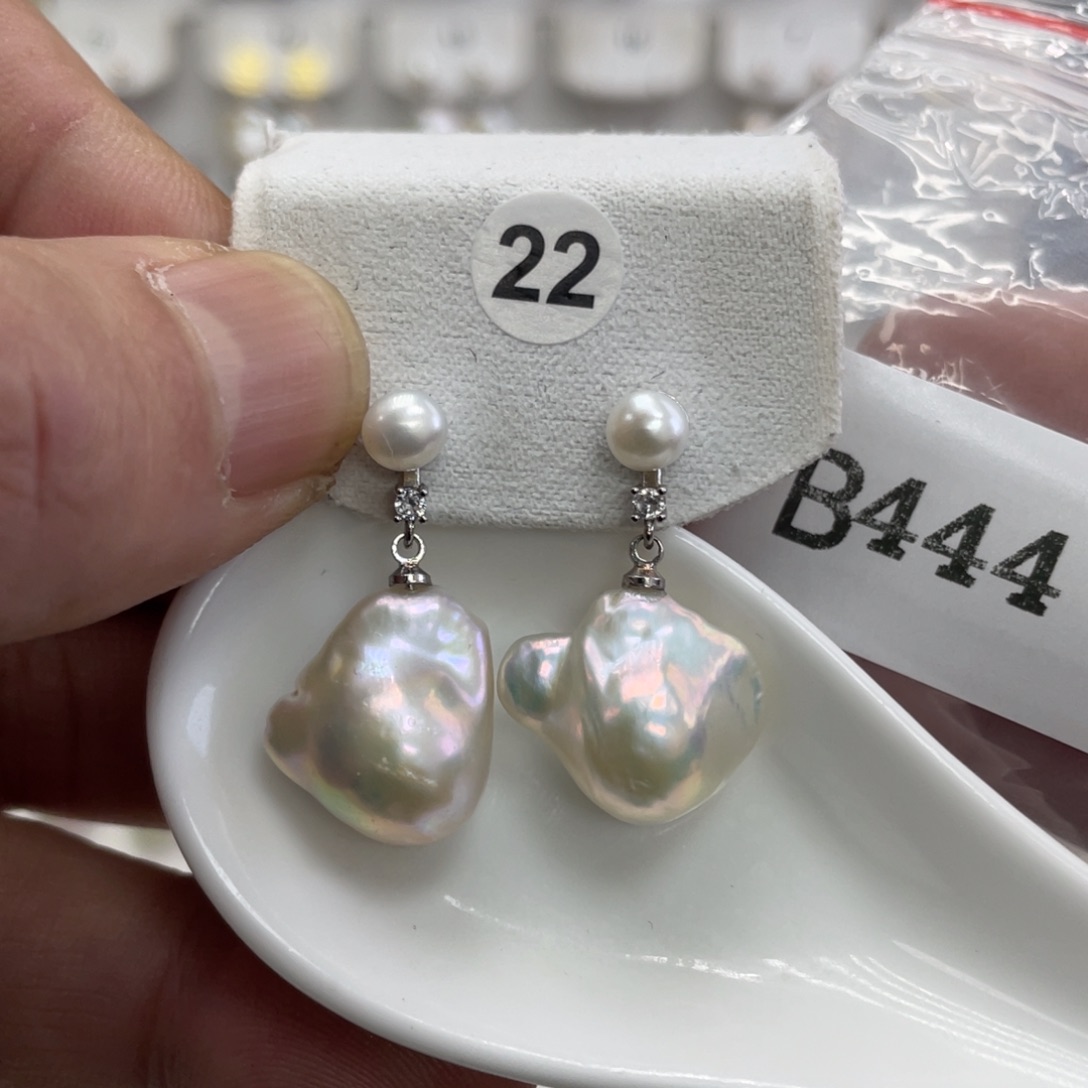 淡水珍珠颈饰未镶嵌