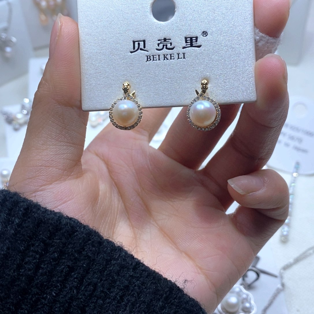 淡水珍珠未镶嵌耳饰