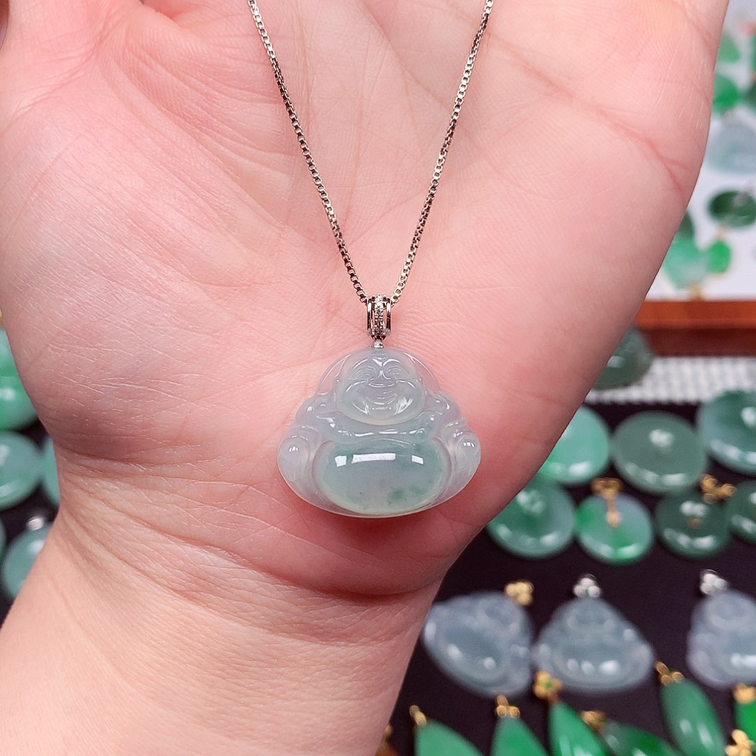 翡翠颈饰18K金镶嵌天然翡翠A货