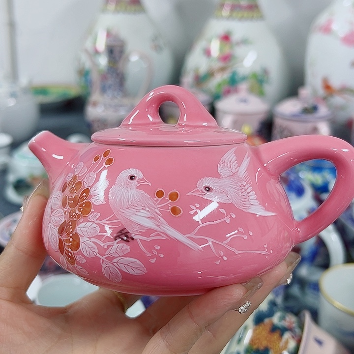 景德镇陶瓷博物有限公司