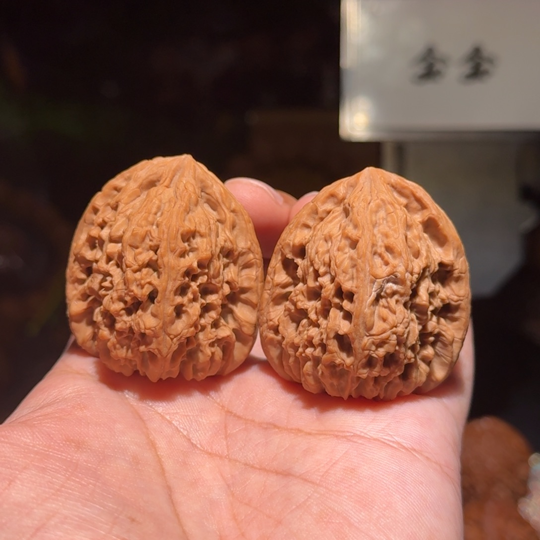 把件核桃1424子弹头南疆，尺寸40 42 44
