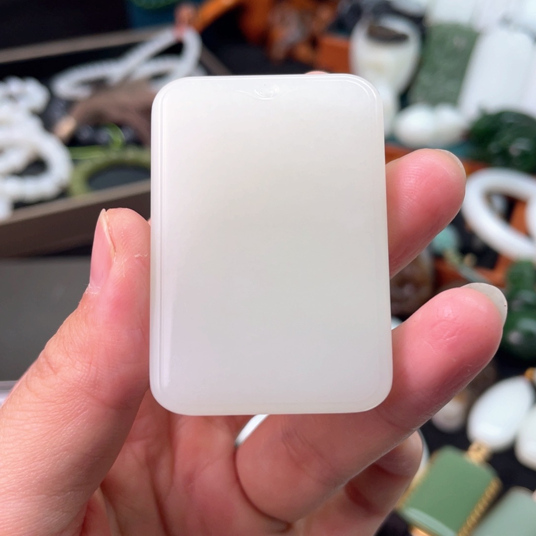 和田玉挂件未镶嵌