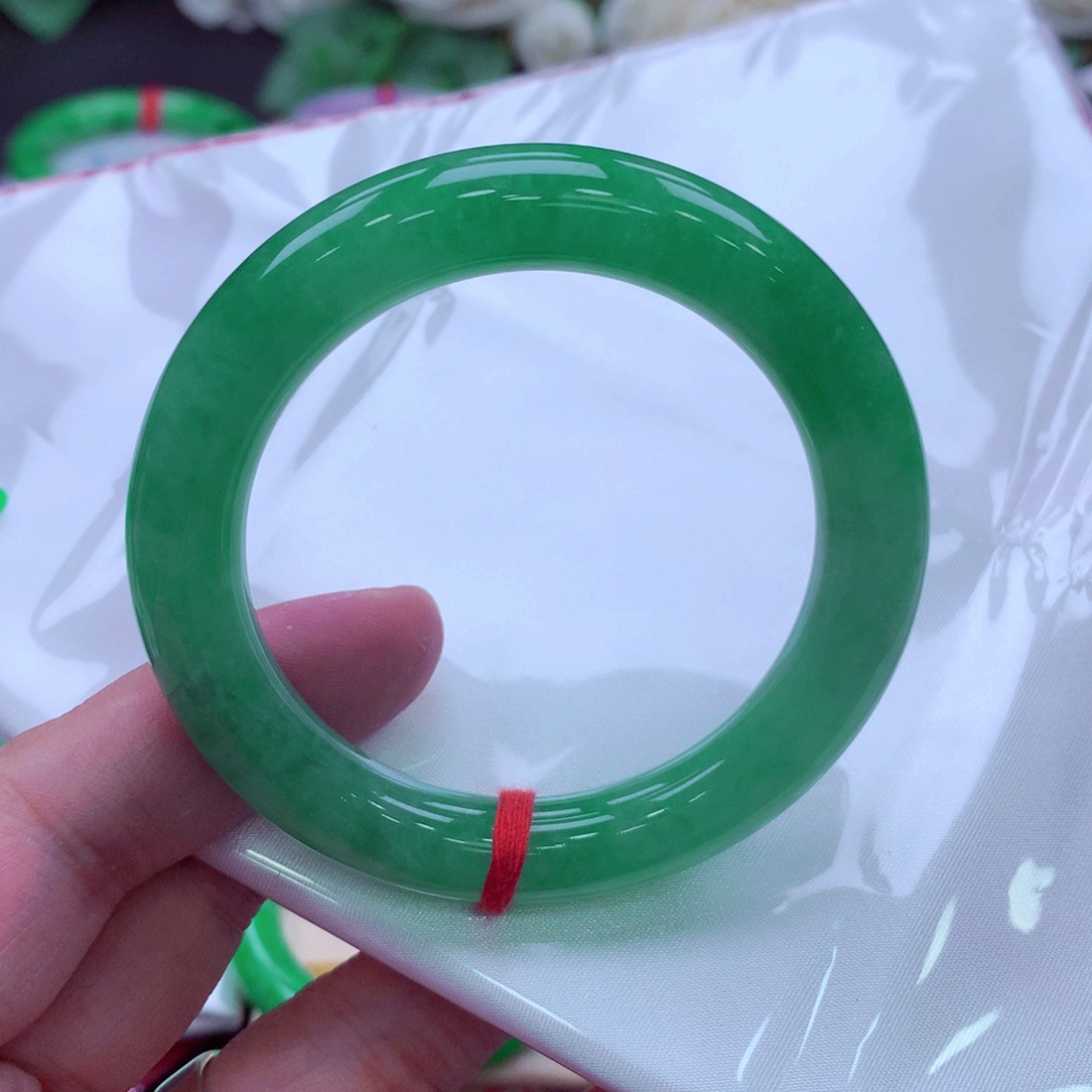 未镶嵌手镯翡翠翡翠