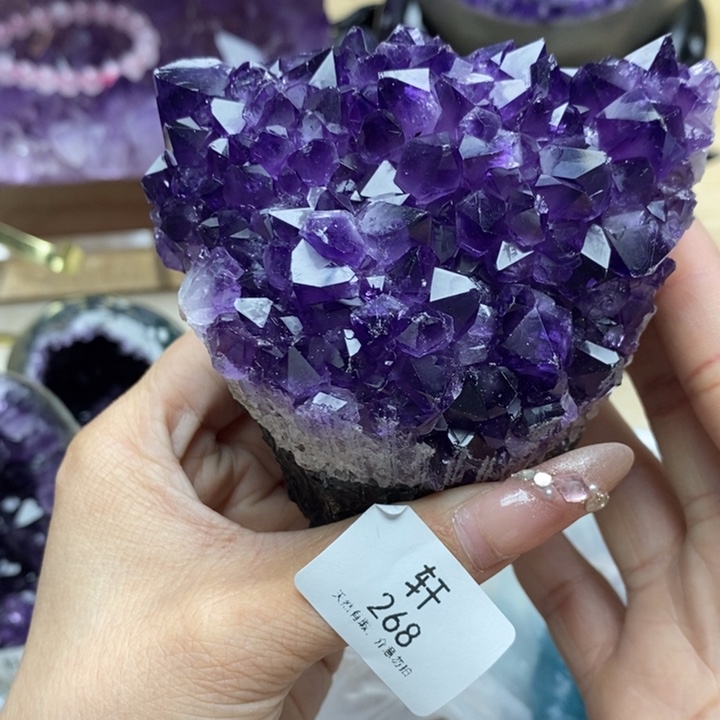 未镶嵌紫晶大型摆件（非配饰）