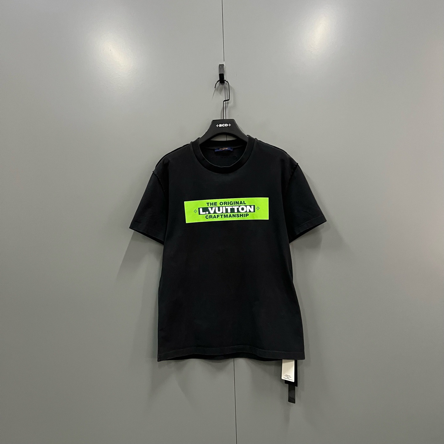 95新 LouisVuitton/路易威登 ab1211 700488 黑色印花短袖 L码