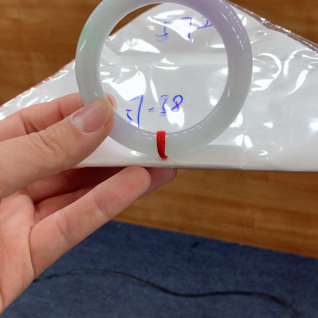 翡翠手镯未镶嵌买断