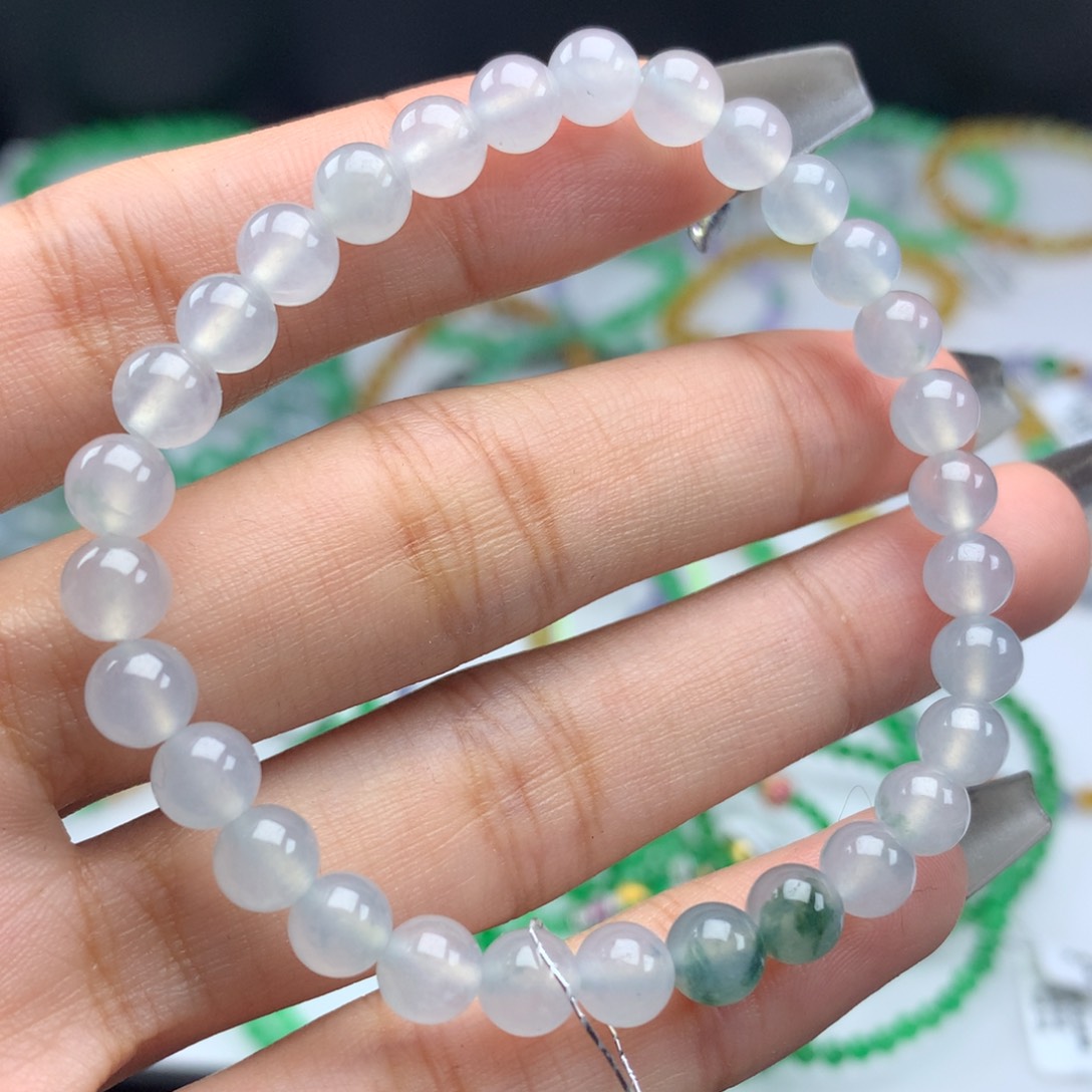 翡翠手链未镶嵌卡