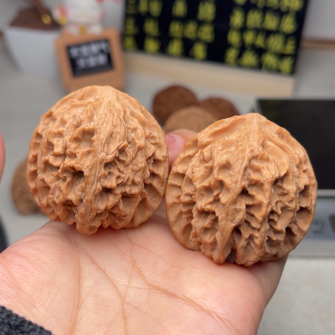 文玩核桃把件苹果园