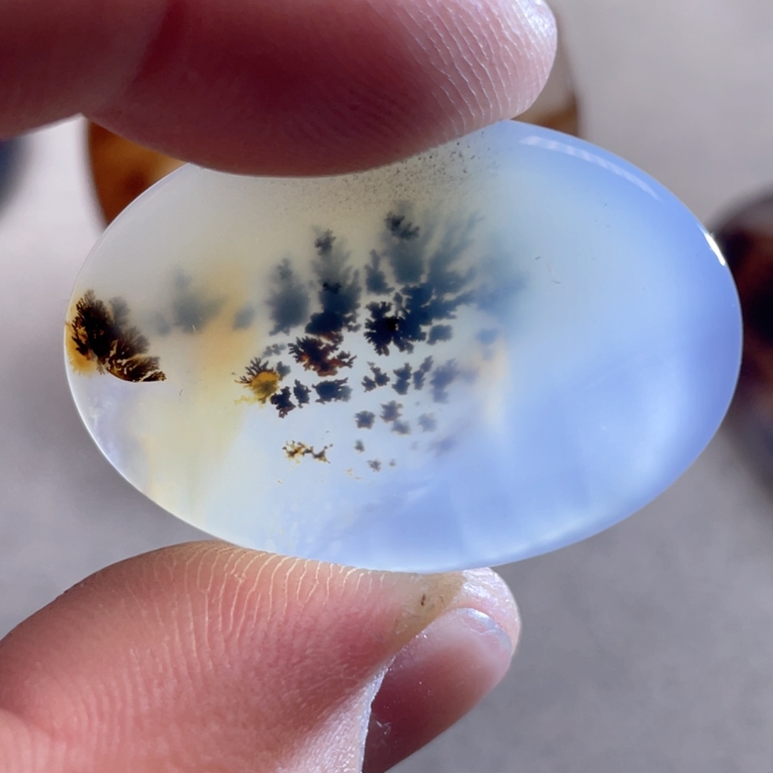 【闪购商品】玛瑙/玉髓颈饰合金