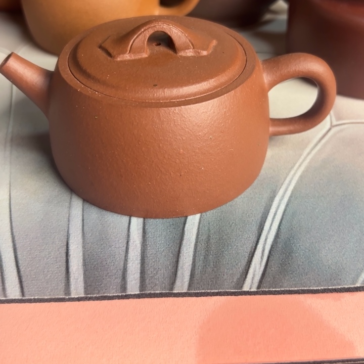 紫砂茶壶降坡泥。200cc. 景兰 