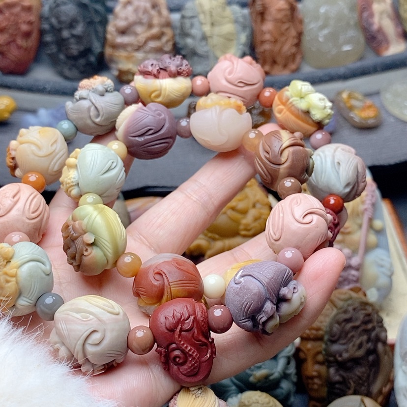 【闪购商品】定制石英质玉吊坠未镶嵌