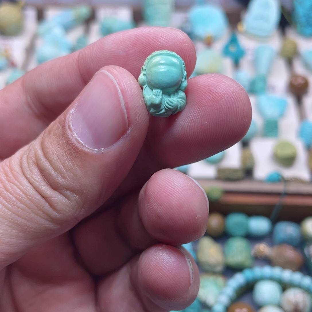 绿松石配饰未镶嵌