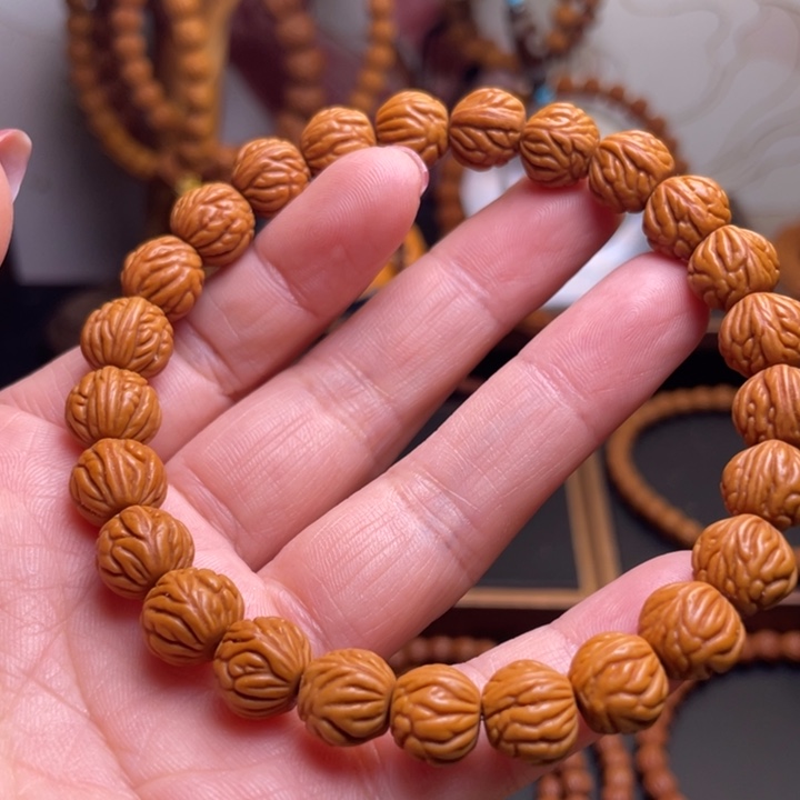 天***海吊坠桃核龙文桃核