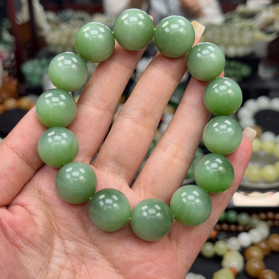 和田玉手串未镶嵌青****仓