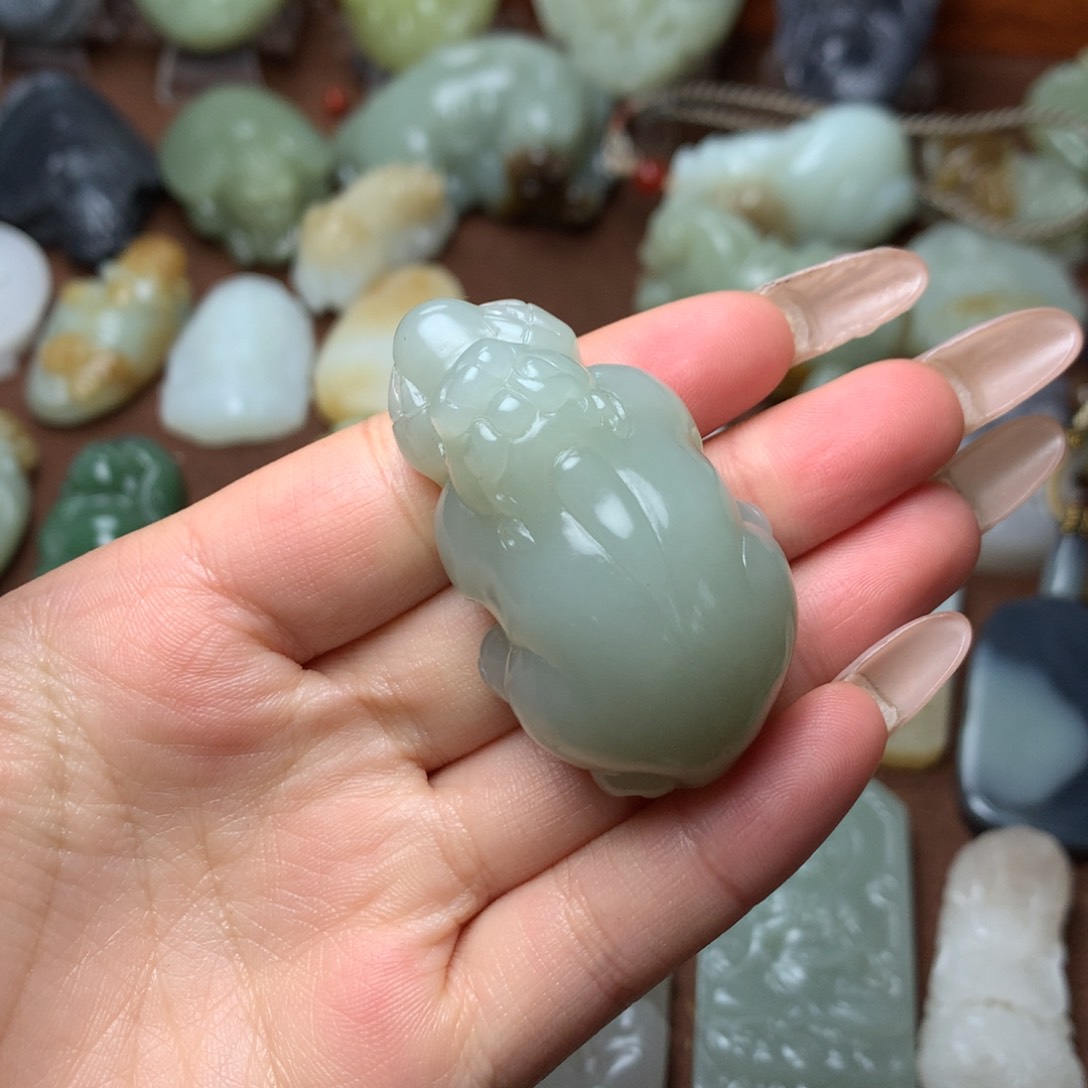 和田玉挂件未镶嵌